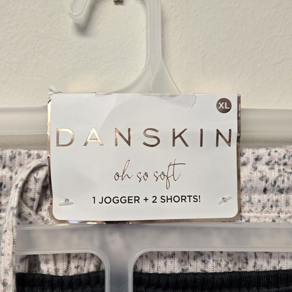 Danskin 3 Piece Jogger Shorts Set XL - Picture 8 of 10